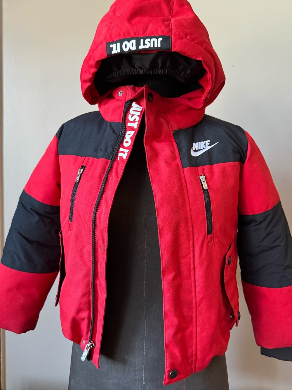 Nike Red and Black Kids Puffer Jacket with 'Just Do It' Hood